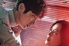 Sinopsis Flower Of Evil Episode 6 Cha Ji Won Mulai Curiga Halaman All Kompas Com