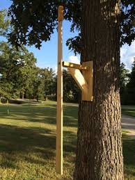 Position the shorter board perpendicular to the longer piece, about 3 from the end, to form the feeder platform. Spinning Squirrel Feeder Squirrel Feeder Diy Squirrel Feeder Squirrel Feeders