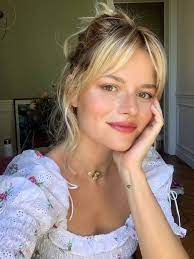 How I Pack By Sabina Socol French Hair Hair Styles Curly Hair Styles Make your topknot messy and keep the rest of your hair sleek to. hair styles curly hair styles