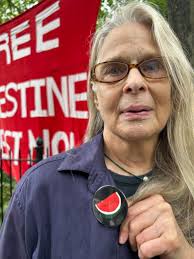 Carol Dudek's Instagram, Twitter & Facebook