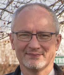 Beloved husband passes away peacefully