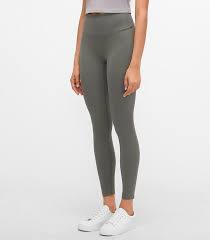 There are camel toe guards that you can attach to your clothing and there are smooth groove cups. Seamless Anti Camel Toe Leggings Svelte Belle