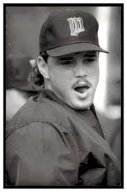 Johnny Ard (1989) Minnesota Twins Vintage Baseball Postcard PCMT