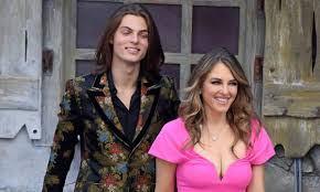 In the 1990s, hurley became known as the girlfriend of hugh grant. Elizabeth Hurley S Stunned Fans React To Son Damian S Appearance In Latest Photos From Family Party Hello