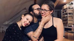 V síti (2020) online filmy ke shlédnutí sledujte : Ivquzrbo10xtnm