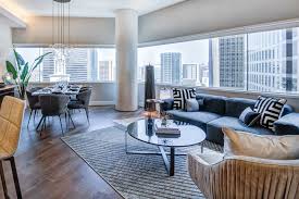 It's where haute meets cool, in the most beautiful of ways. One Dallas Center High Rise Apartments In Downtown Dallas