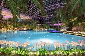 Urlaubsfeeling pur.inkl poolbar im innen und außenbecken! Thermen Badewelt Sinsheim Schwimmen Wellness