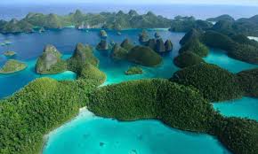Jika kamu berkunjung ke sana, jangan lupa. Raja Ampat Surga Bahari Di Ujung Papua Wisata Papua