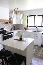 Along with the wallpaper, it adds a quirky touch to this transitional dining space. One Room Challenge Reveal Fall 2018 Mid Century Modern Farmhouse Kitchen Harlow Thistle
