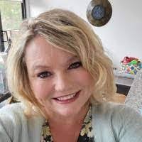 Tracy Drago's Instagram, Twitter & Facebook