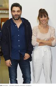 Η θάλεια ματίκα που πρωταγωνιστεί στην νέα τηλεοπτική σειρά του mega σιωπηλός δρόμος βρέθηκε το πρωί της δευτέρας καλεσμένη στην εκπομπή πάμε δανάη. Den Phrame Pote Diazygio Me Ton Lagoyth Giati People Amp Style Eidhseis