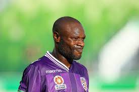 More information at wikipedia » William Gallas Formerly Of Arsenal Chelsea Spurs And France Retires Aged 37 Bleacher Report Latest News Videos And Highlights