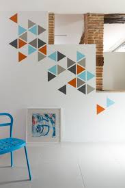 La Peinture Geometrique Pour Sublimer Vos Murs Wall Painting For Hall Home Room Design Wall Paint Patterns