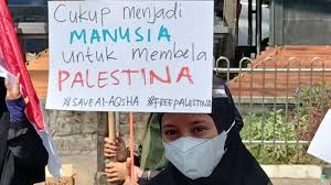 Terkadang untuk mengekspresikan perasaan, tak perlu ungkapan rumit yang justru membuat pesannya tidak. 16 Aktivis Hmi Dan 2 Anak Punk Polisi Bilang Kalian Lagi Kalian Lagi Udah Dilepas Saja Surya