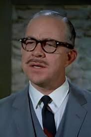 Garfield: His 9 Lives