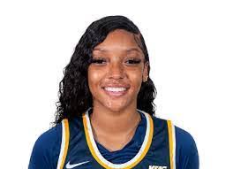 Alesia Stone's Instagram, Twitter & Facebook