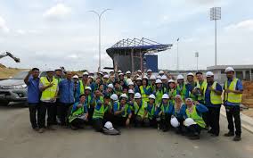 Beberapa orang memiliki kemampuan dalam usia lebih muda untuk menafkahi diri sendiri. Lawatan Tapak Bina Projek Pembinaan Stadium Olahraga Dan Ragbi Sukma Johor 2020 Oleh Pelajar Program Sarjana Muda Ukur Bahan Faculty Of Built Environment And Surveying
