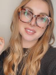 Henry Pfeffer's Instagram, Twitter & Facebook