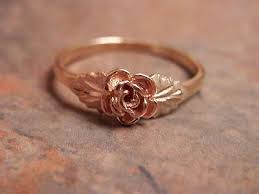 Influenced by his mystical experience, the jewelry he created took the shape of grape clusters and leaves, fashioned in rose, green and yellow gold. Vintage 10k And 12k Small Black Hills Dakota Rose Gold Ring 6 Black Hills Gold Jewelry Black Hills Gold Rings Black Hills Gold Wedding Rings