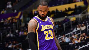 Founded in 2004, the lebron james family foundation commits its time, resources, and efforts to the kids and families in akron who need it most. Nba Lebron James Feiert Comeback Jayson Tatum Stellt Bird Rekord Ein Kicker
