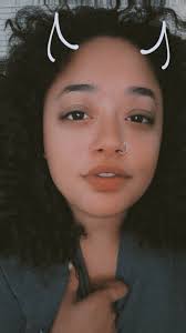 Chyna' 43yr Chicago surrounding area… Single, 3kids, serial entrepreneur  with a career…