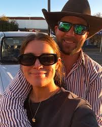 Daisy Farmer's Instagram, Twitter & Facebook