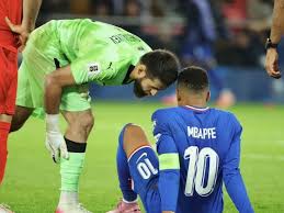Looming injury? Mbappé leaves the pitch minutes before the end of the national team's match!