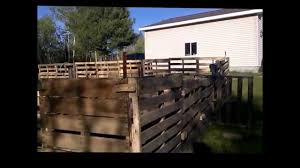 99 pallet ideas shows you how to make a hinged fence that you can move around your yard and position how you please while still upcycling those your patio isn't the only thing you can use pallet wood to build a fence around! How To Build A Pallet Fence Youtube