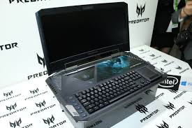 The acer predator helios 300 laptop display also features a 144 hz refresh rate, 300 nits of brightness, and a 72% ntsc and 93% srgb color gamut. Acer Predator 21 X Gaming Notebook Mit Gebogenem 21 Zoll Display