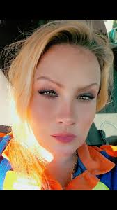 Lori Mason (@lori.mason39)’s videos with Bitchuary