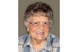 Lori Zins's Instagram, Twitter & Facebook