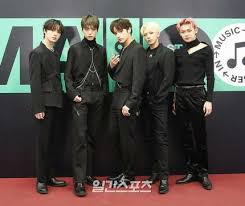 Mma 2020 was held over the course of four days from december 2 to 5, with the main ceremony taking place on december 5 at 7 p.m. Txt Charts On Twitter Txt Members At Melon Music Awards Red Carpet
