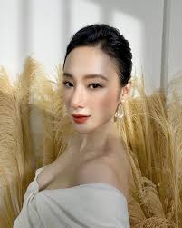 Không hẹn mà gặp, 3 mỹ nhân tên trinh của showbiz việt: Angela PhÆ°Æ¡ng Trinh Khoe Than Tao Báº¡o Sau 2 NÄƒm Tu Táº­p Va Phat Tam Äƒn Chay