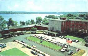 With hundreds of locations across the globe, there's bound to be a convenient ramada by wyndham hotels for your next trip. The Ramada Inn 401 Buffalo Ave Niagara Falls Ny