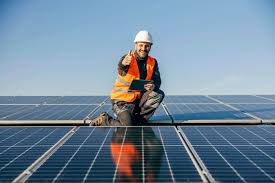 How to Start a Solar Business: 10 Key Steps to Success - ENACT