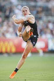 An inspiring image of professional australian football star tayla harris, airborne and frozen amidst a powerful kick, was been assailed with misogynistic comments on social media. Pin On Awesome Athletes