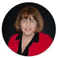 Tracy Brigham's Instagram, Twitter & Facebook