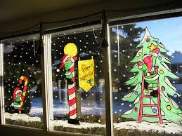 The net fills the space entirely and looks spectacular. Christmas Window Decoration Ideas 11 Innovative Ideas For Your Home