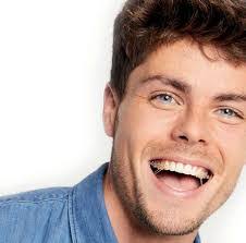 Isabelle Graf's Instagram, Twitter & Facebook