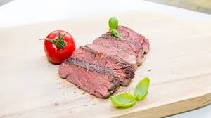 By slowly bringing the steak to temperature and finishing it off with a hot sear over some charcoal you can't mess it up! Ribeye Sous Vide Souvy Nl De Fur Sous Vide Rezepte Tipps Und Blogs