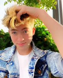 Lists of most popular media. Top 50 Most Followed Cute Hot Tiktok Stars In World Updated List 2021 With Exact Followers And Hearts Tik Tok Tips