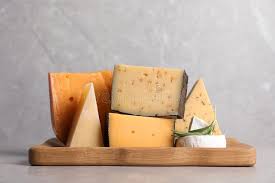 Plateau Avec Differents Fromages Francais Image Stock Image Du Avec Differents 71741317
