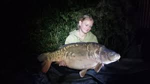 Katie Blake's 34lb Mirror 'Houdini' is a real surprise!
