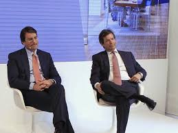 Il gruppo offre i propri servizi a 11,1 milioni di clienti avvalendosi di una rete di oltre 4.000 sportelli presenti su tutto il territorio nazionale. Intesa Sanpaolo Riorganizza La Banca Dei Territori In 12 Direzioni Piu Vicini A Famiglie E Imprese Corriere It