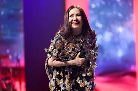Ana Gabriel sufre problema de salud en escenario