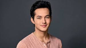 He also made his broadway debut in december 2019, alongside clay aiken, in ruben & clay's first annual christmas carol family fun pageant. American Idol Winner Laine Hardy Announces Headlining Tour