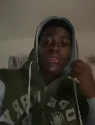 voy a llegar vacío a ese colegio!!!😩😩