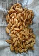 Ingin buat kue kering egg rolls sendiri di rumah? 138 Resep Ketapang Asin Enak Dan Sederhana Ala Rumahan Cookpad