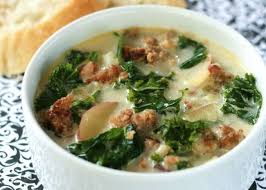Get Copycat Recipes For Olive Garden Classics Like Zuppa Toscana Pasta E Fagioli And Chicken Alfredo And Their Famous Breadstick Recipes Toscana Recipe Food