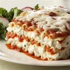 Classic Lasagna Recipe Easy Lasagna Recipe Recipes Cheese Lasagna Recipe